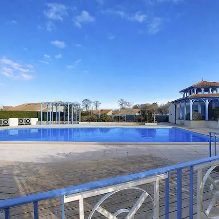 Casa vacanze Le Clos Des Chenes-1 By Interhome *
