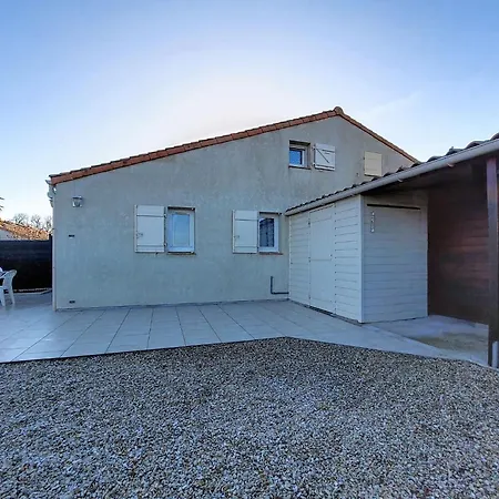 Le Clos Des Chenes-1 By Interhome Les Mathes