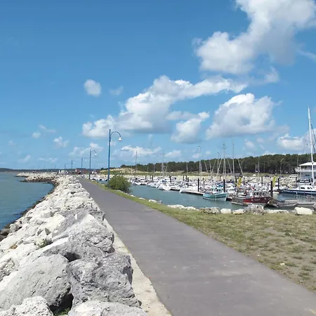 Le Clos Des Chenes-1 By Interhome Les Mathes